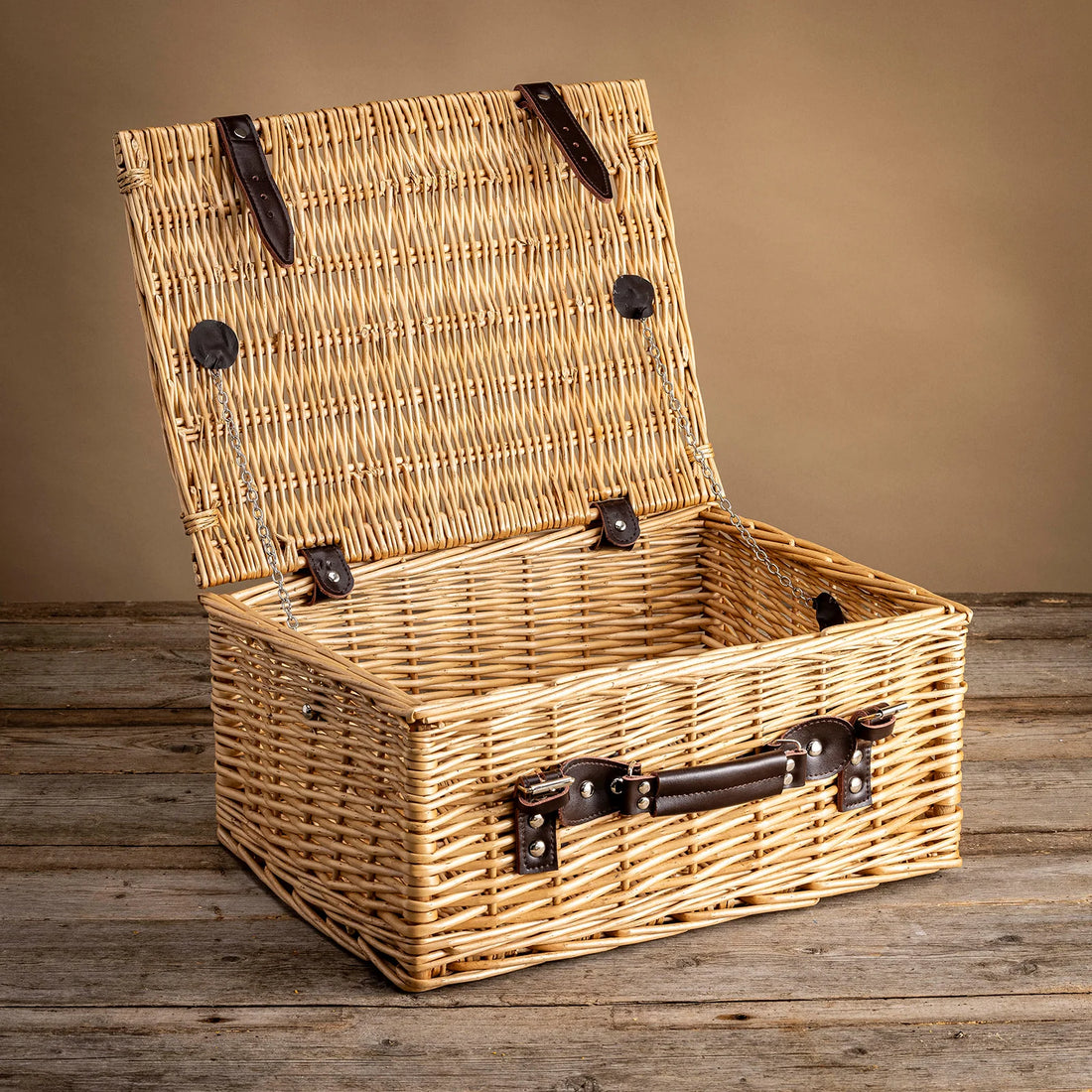 What to do with empty hamper baskets?